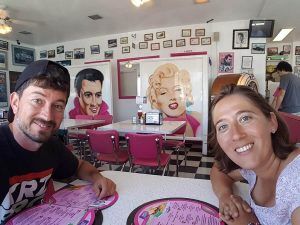 Dinner Mr Dz en la ruta 66