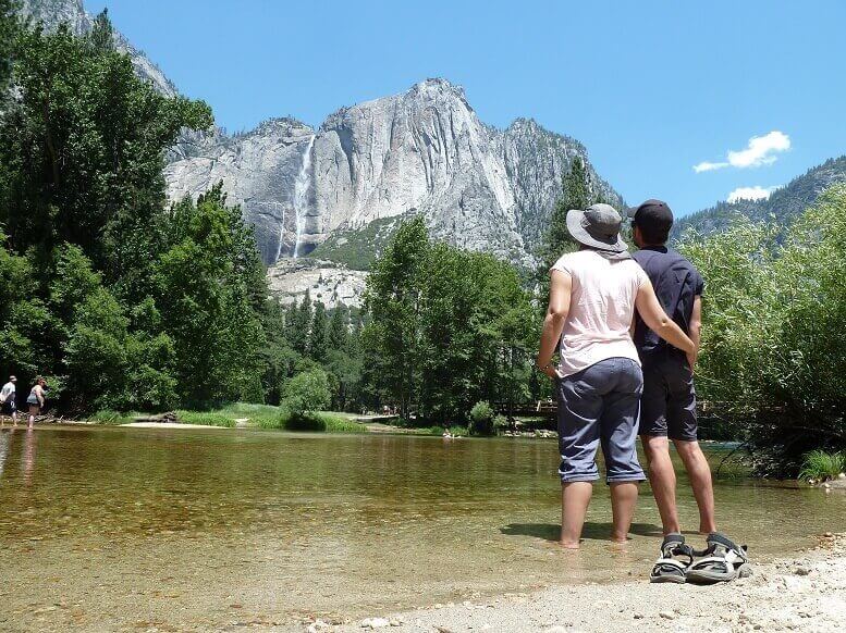 Cascadas en el parque nacional de Yosemite